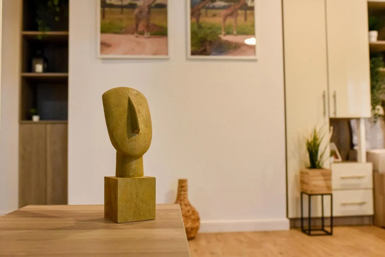 Apartmán Spot The Giraffe. Desirable Studio At Tineretului Bukurešť Rumunsko